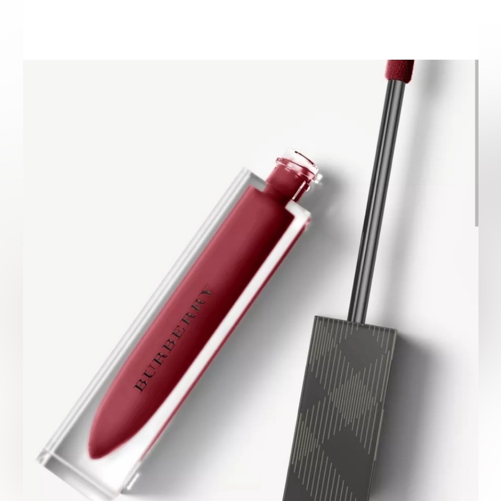 Burberry Lip Gloss Lipstick Oxblood No.101 New In Box